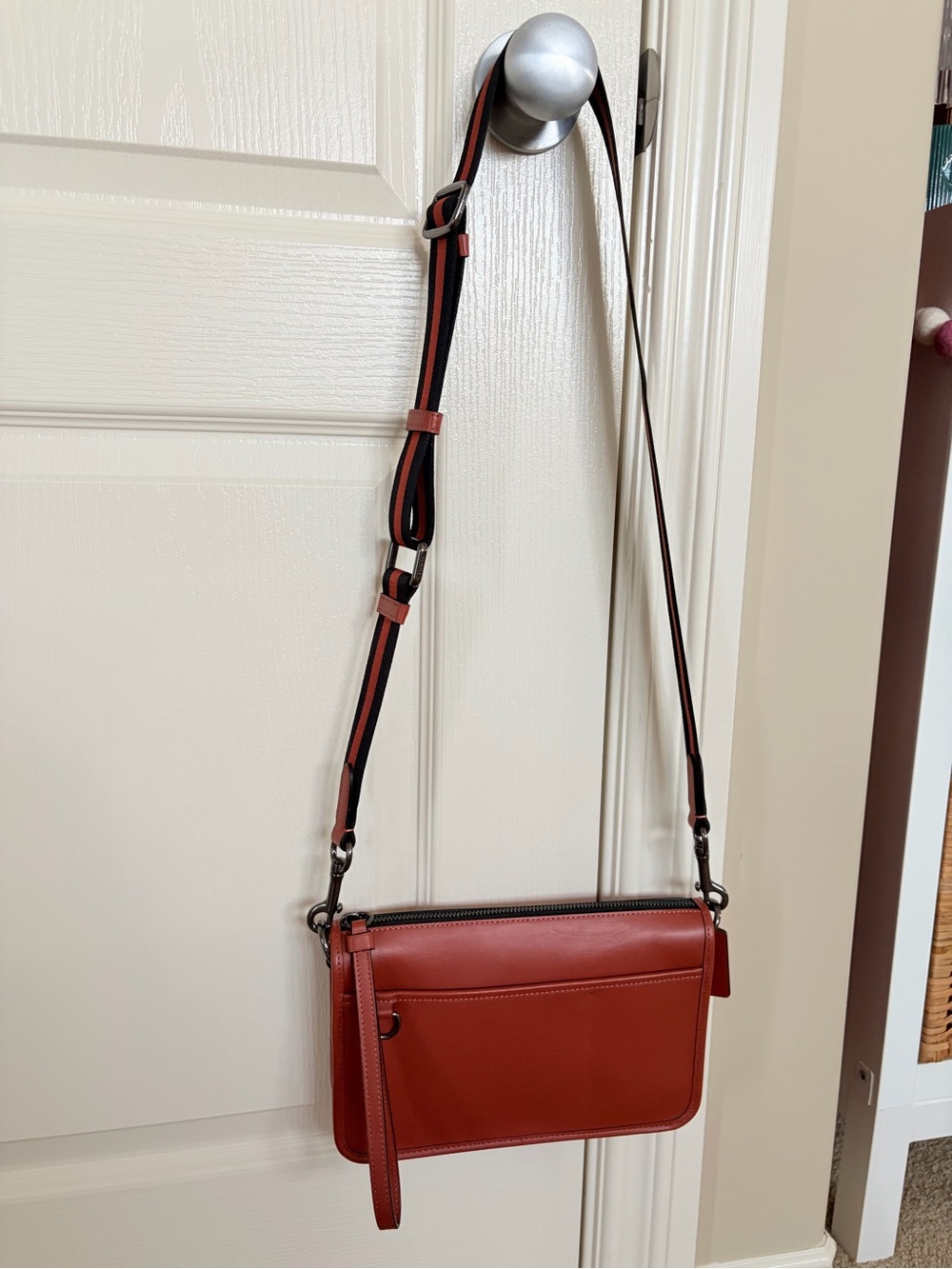 Coach Leather Wristlet Clutch Crossbody - Picture 3 of 6